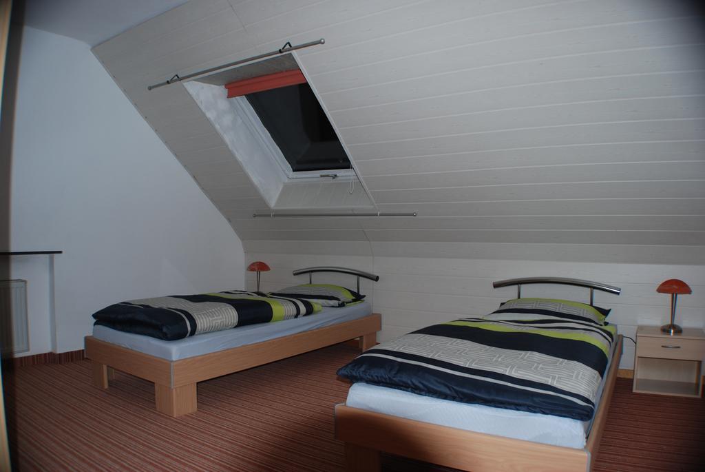Ferienwohnung Cillien Dudeldorf Buitenkant foto